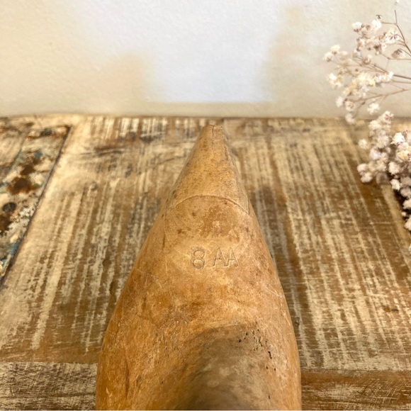 Vintage Wood & Metal Cobbler Tool Shoe Last Size 8AA H&S Last Lawrence Mass - Picture 7 of 16